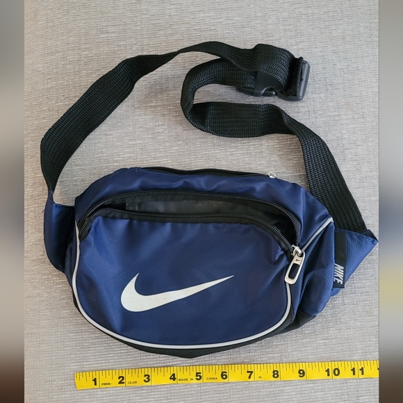 Nike Blue Waist/ Crossbody Bag - Picture 9 of 13